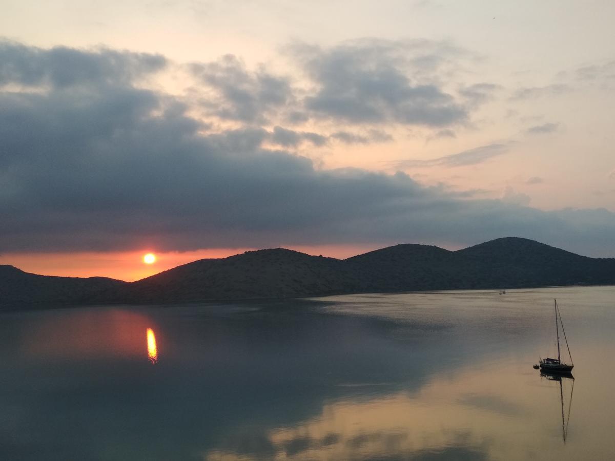 伊罗达Marilena Panoramic Sea View House公寓 外观 照片
